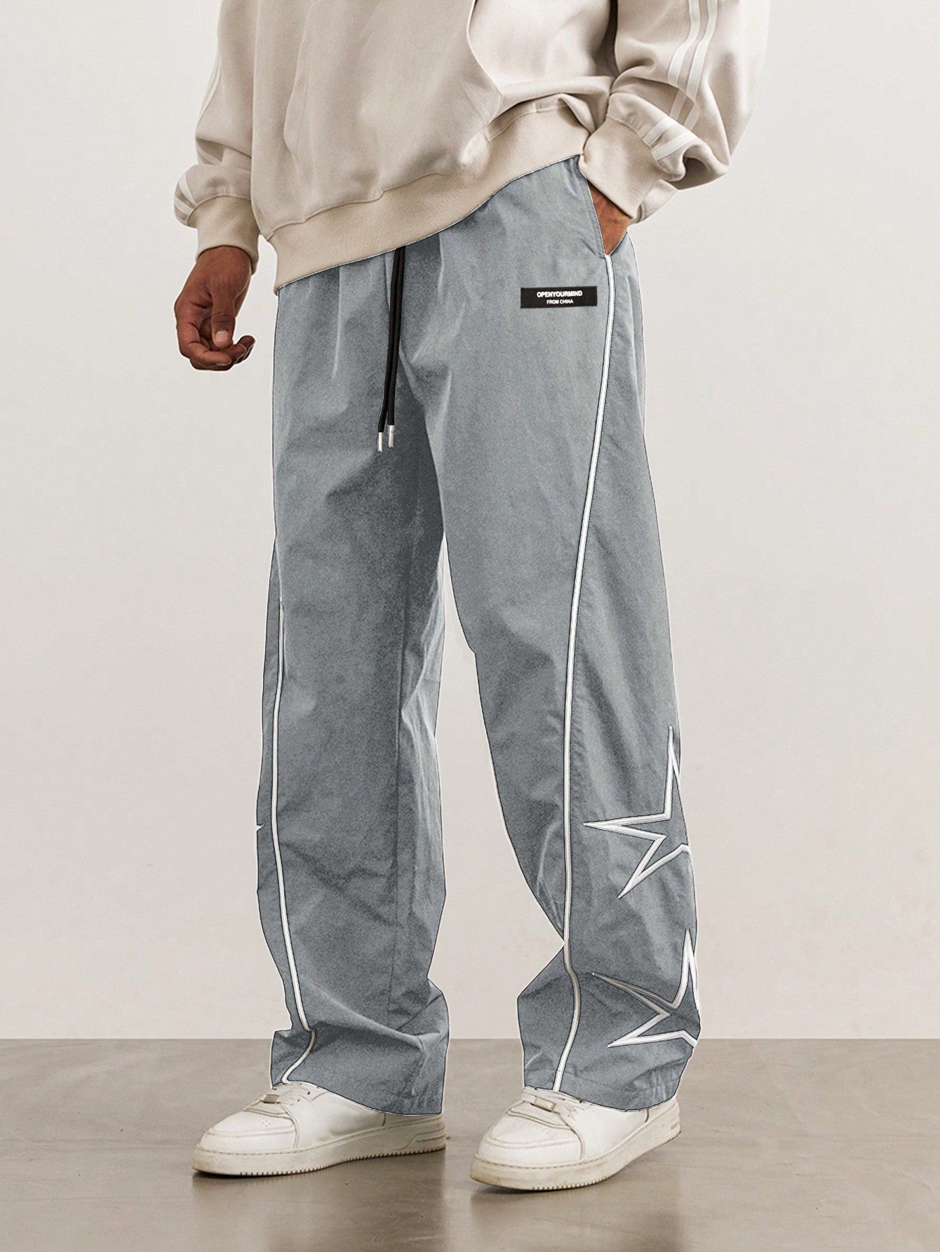 Manfinity Hypemode Men'S Loose Star Pattern Side Striped Pants