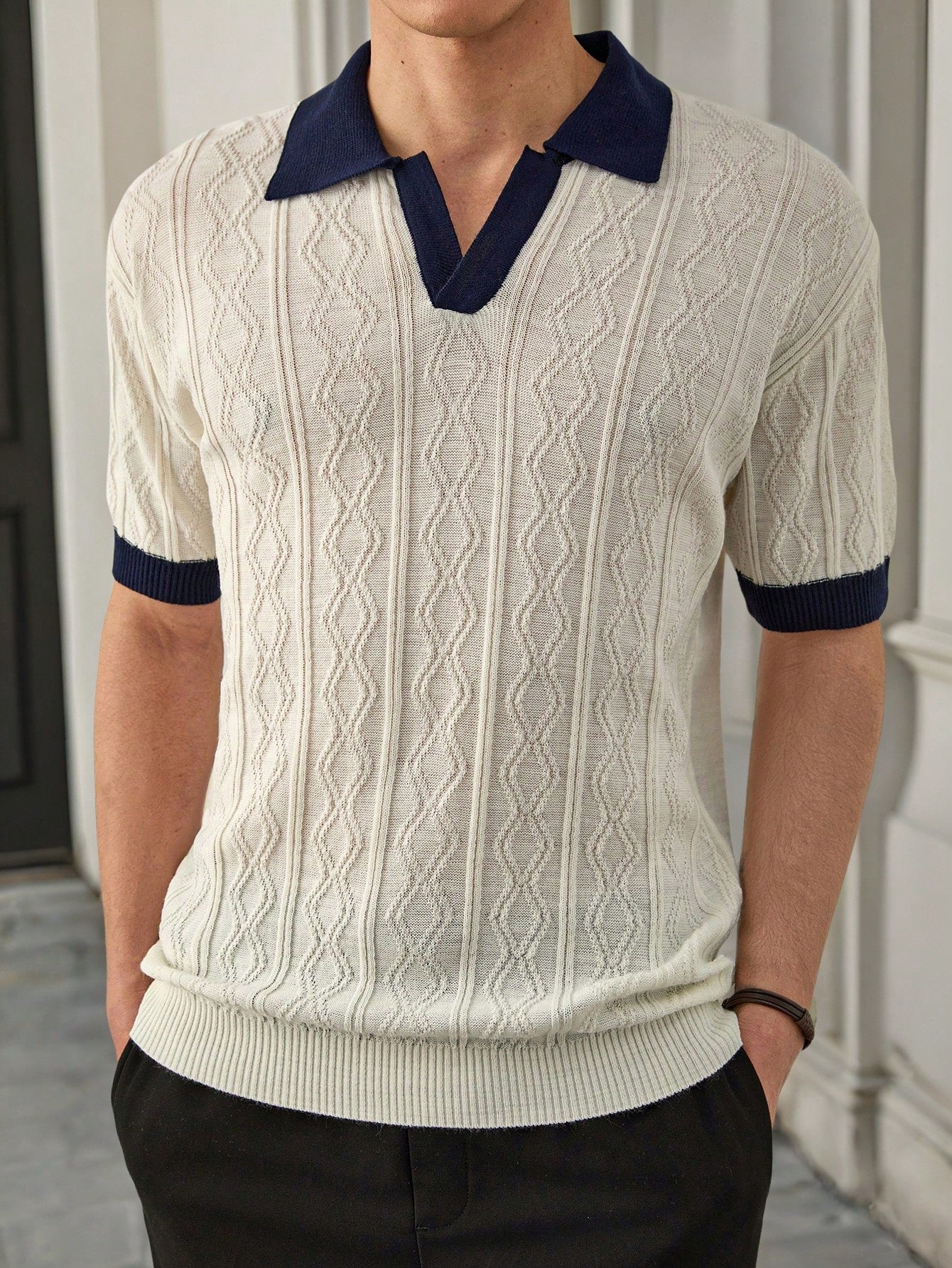 Men Geometrical Knitted Half Button Old Money Regular Polo Shirt