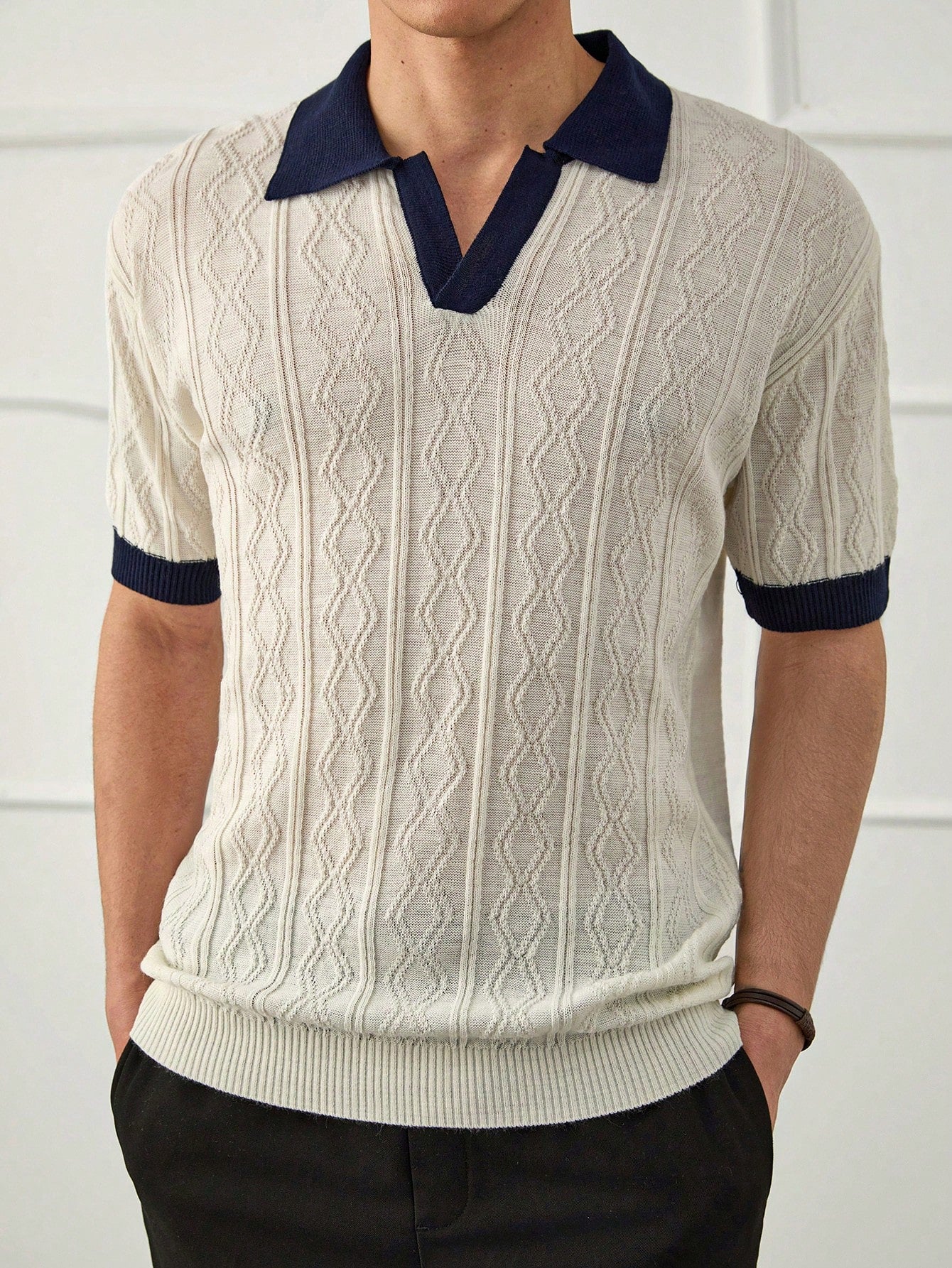 Men Geometrical Knitted Half Button Old Money Regular Polo Shirt